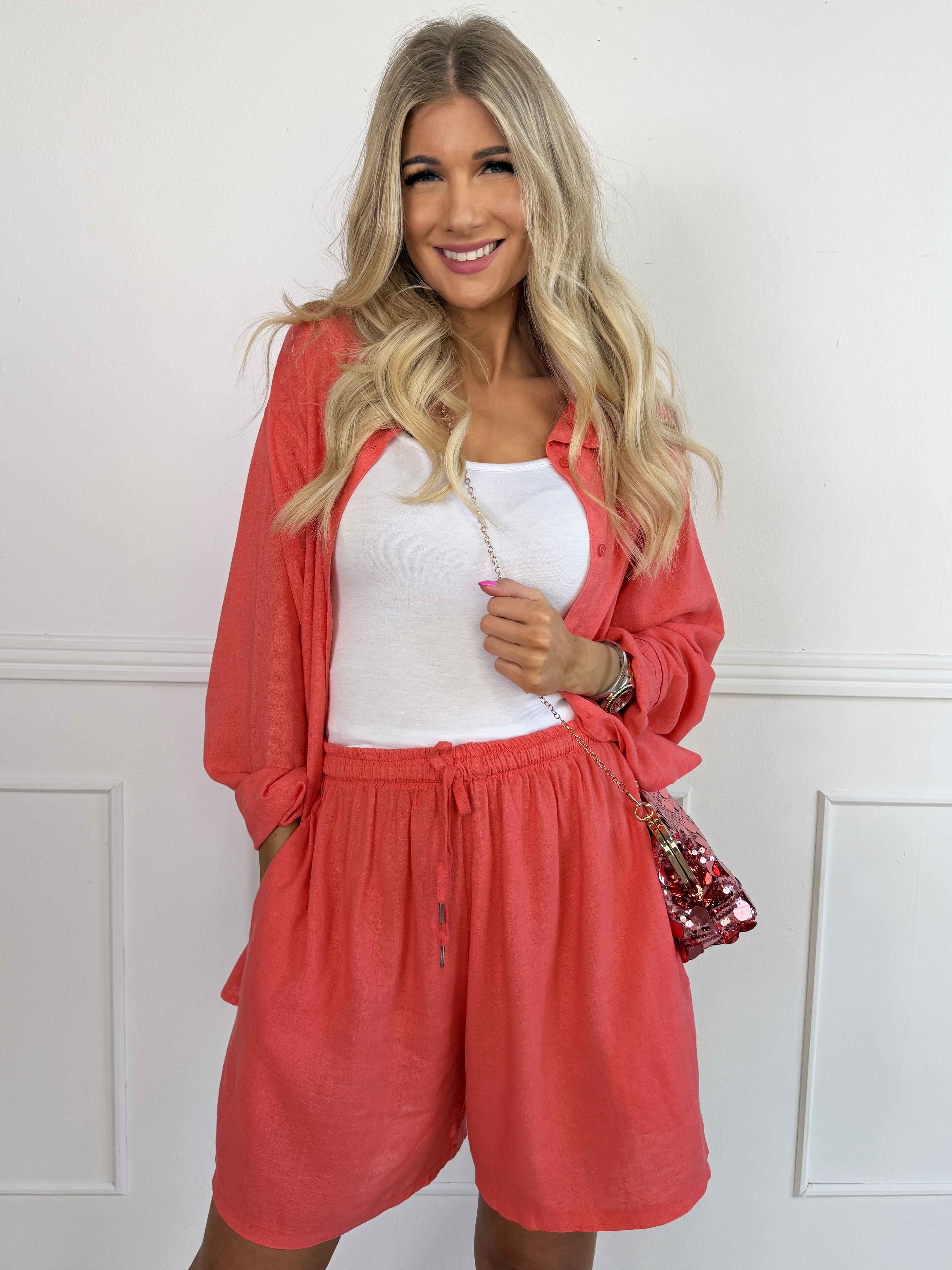 Clara Shorts - Lette shorts i viskose og hør